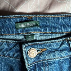 wild fable Medium Blue Denim Jeans with Gold Hardware